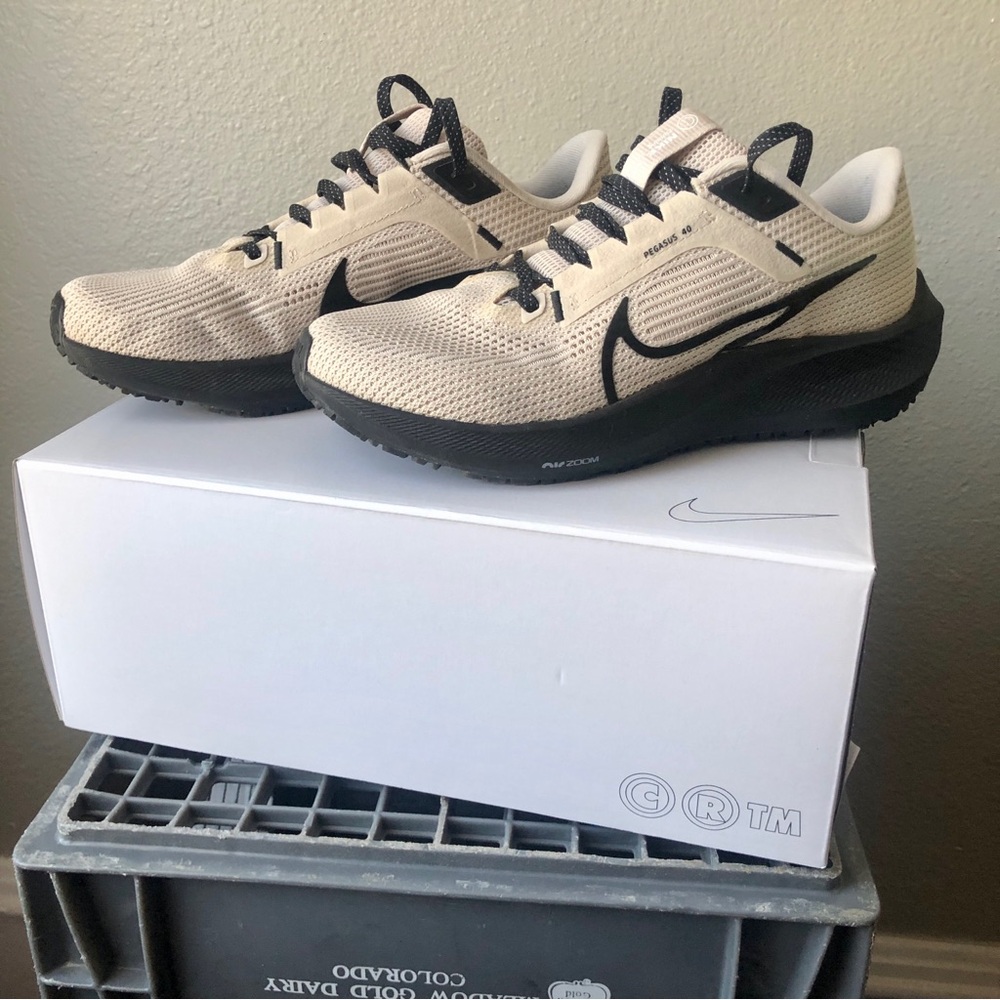 Nike Pegasus 40 Road Running Shoes
